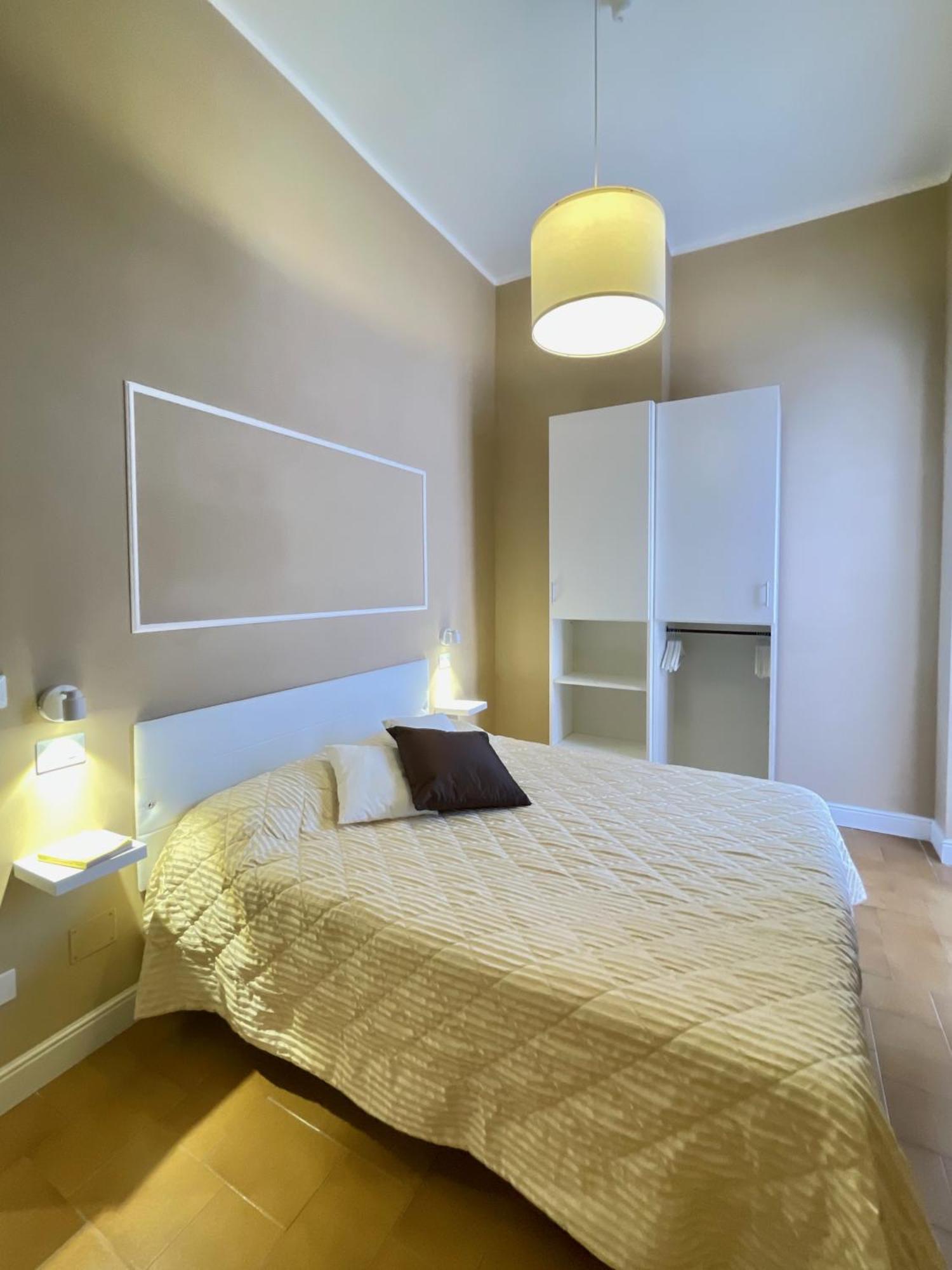 Casa Gramsci - Anzio Centro Appartement Buitenkant foto