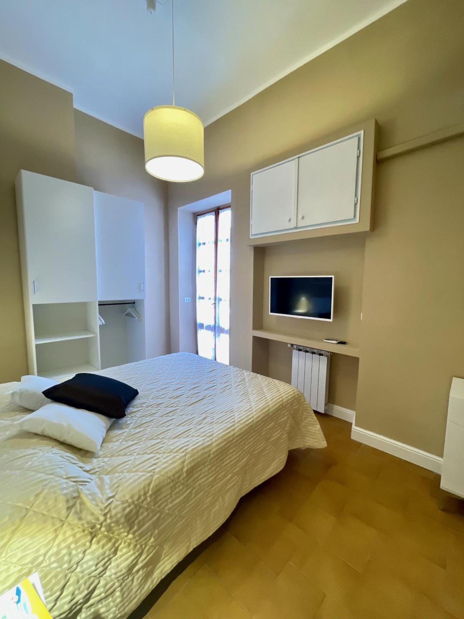 Casa Gramsci - Anzio Centro Appartement Buitenkant foto