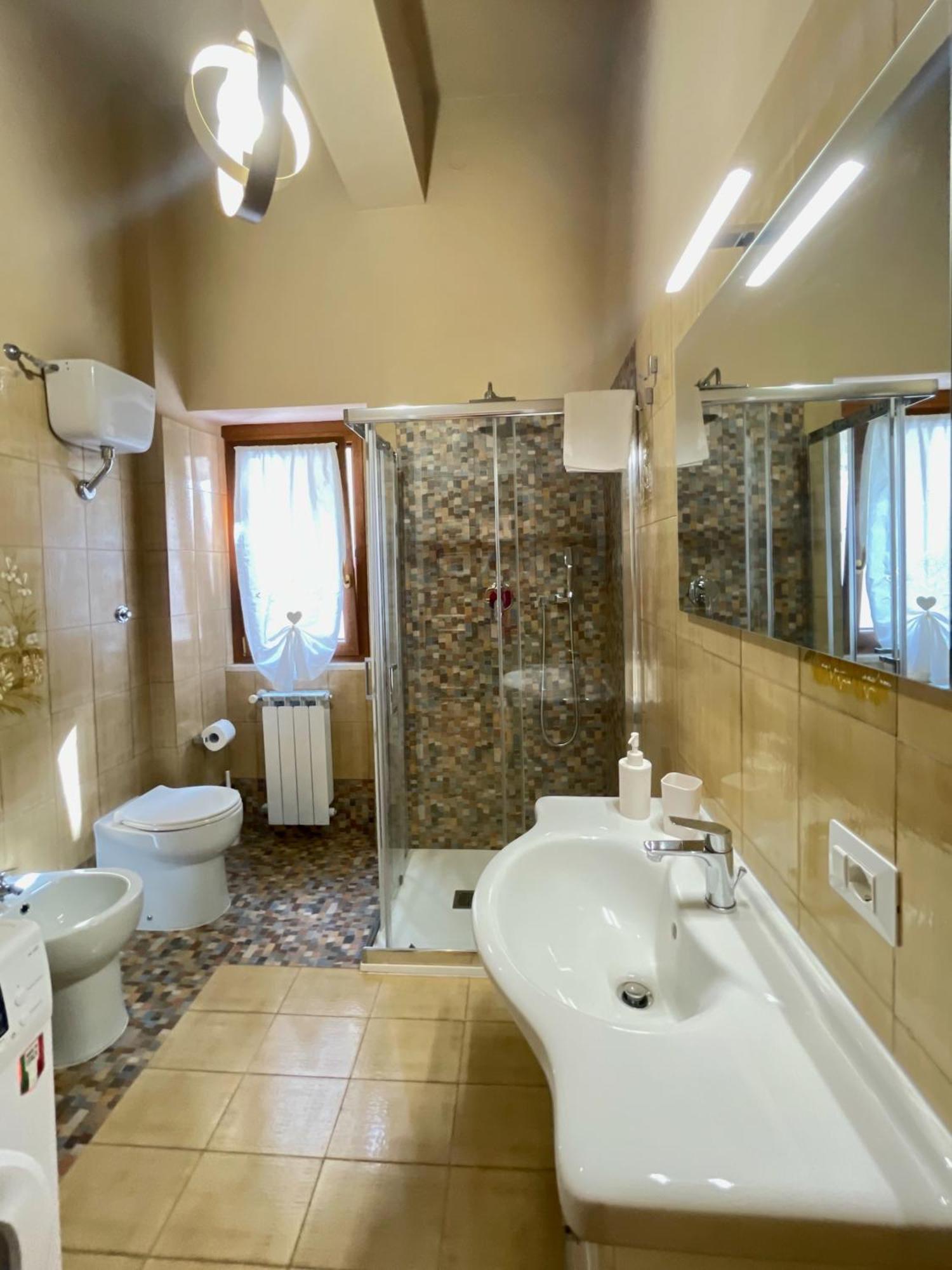 Casa Gramsci - Anzio Centro Appartement Buitenkant foto